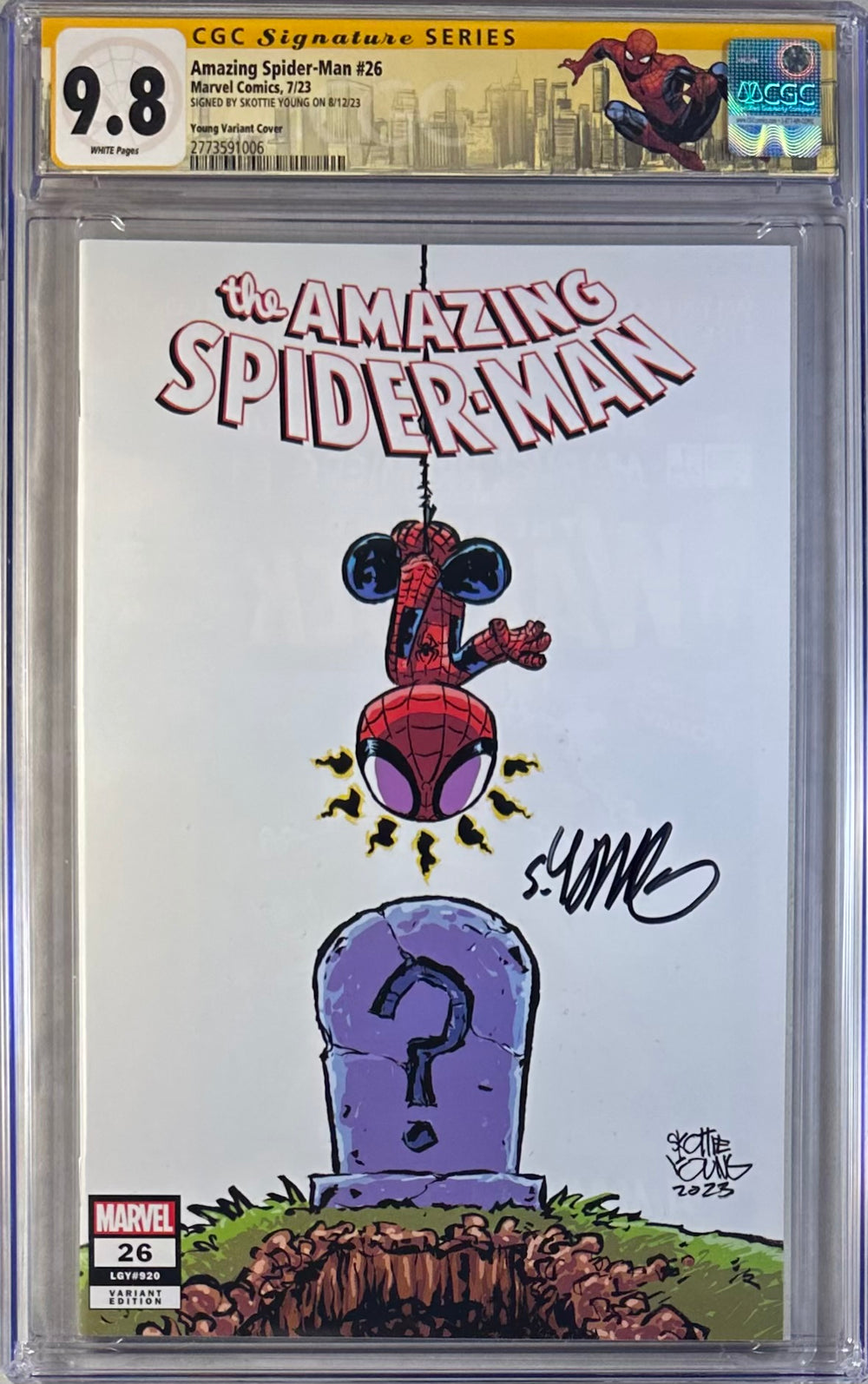 AMAZING SPIDER-MAN #25 YOUNG VARIANT COVER CGC SS 9.8 SIGNED BY SKOTTIE YOUNG